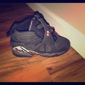 Women’s Jordan’s 8s